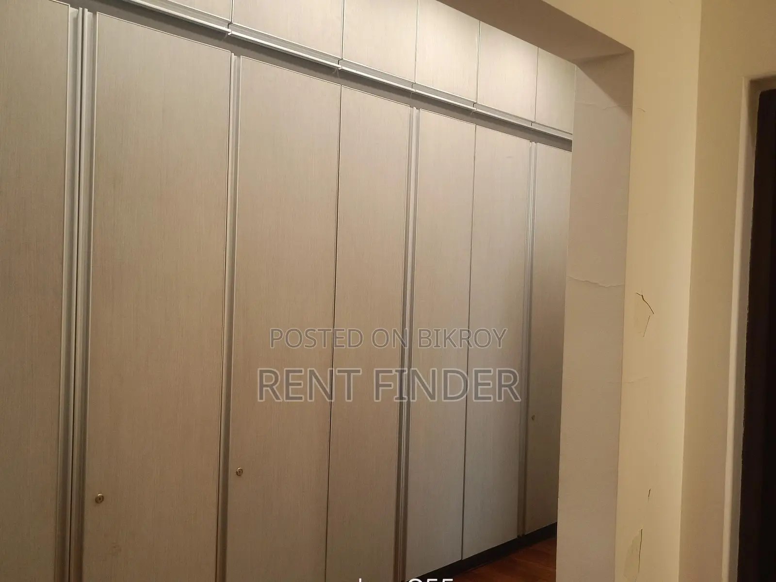 LUXURY FULLY FURNISHED APARTMENT
