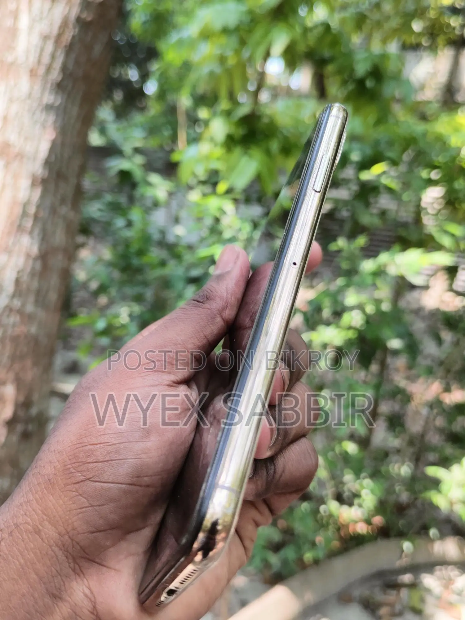Apple iPhone XS Max (Used)