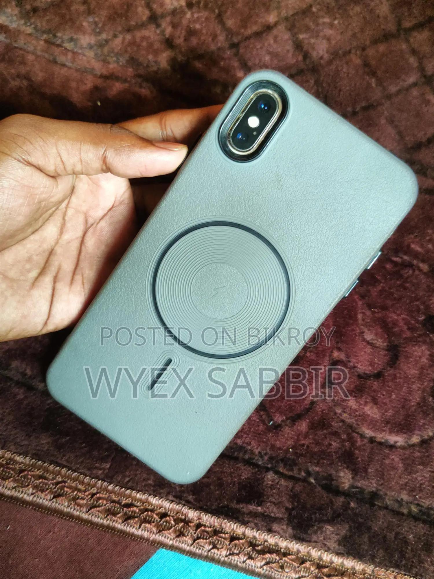 Apple iPhone XS Max (Used)