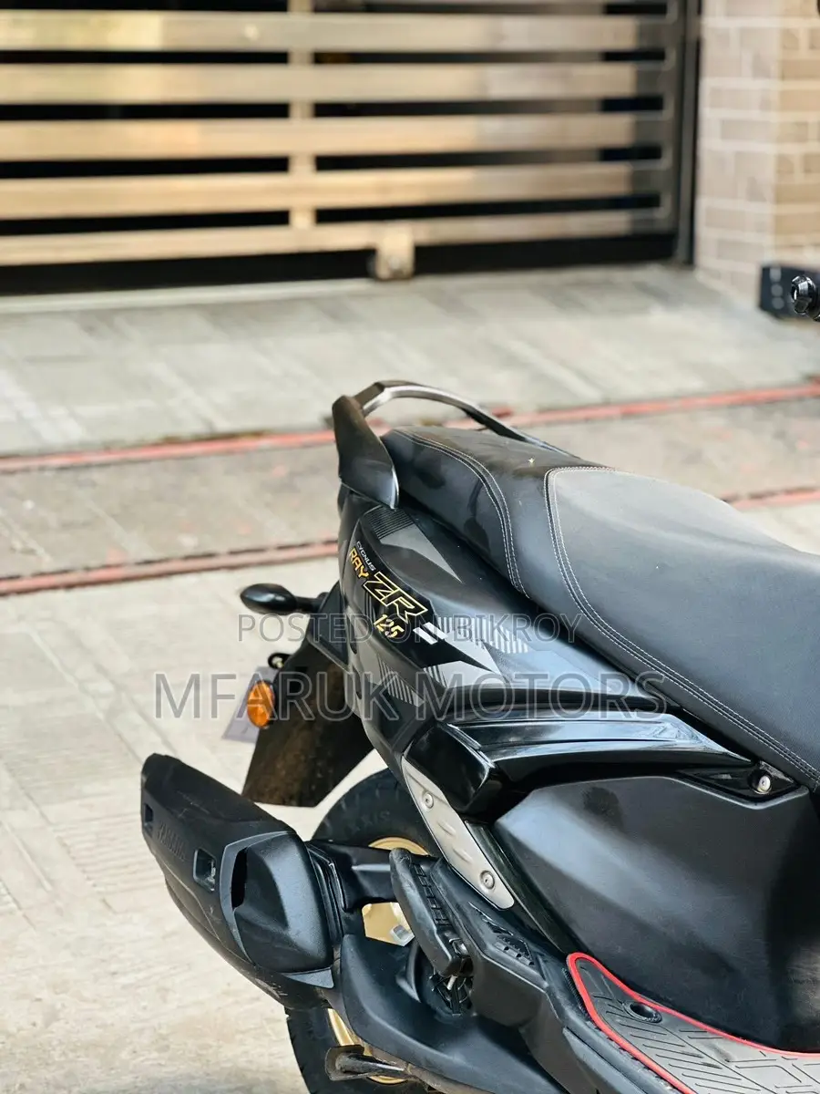 Yamaha Ray ZR 125 Fi fresh 2023
