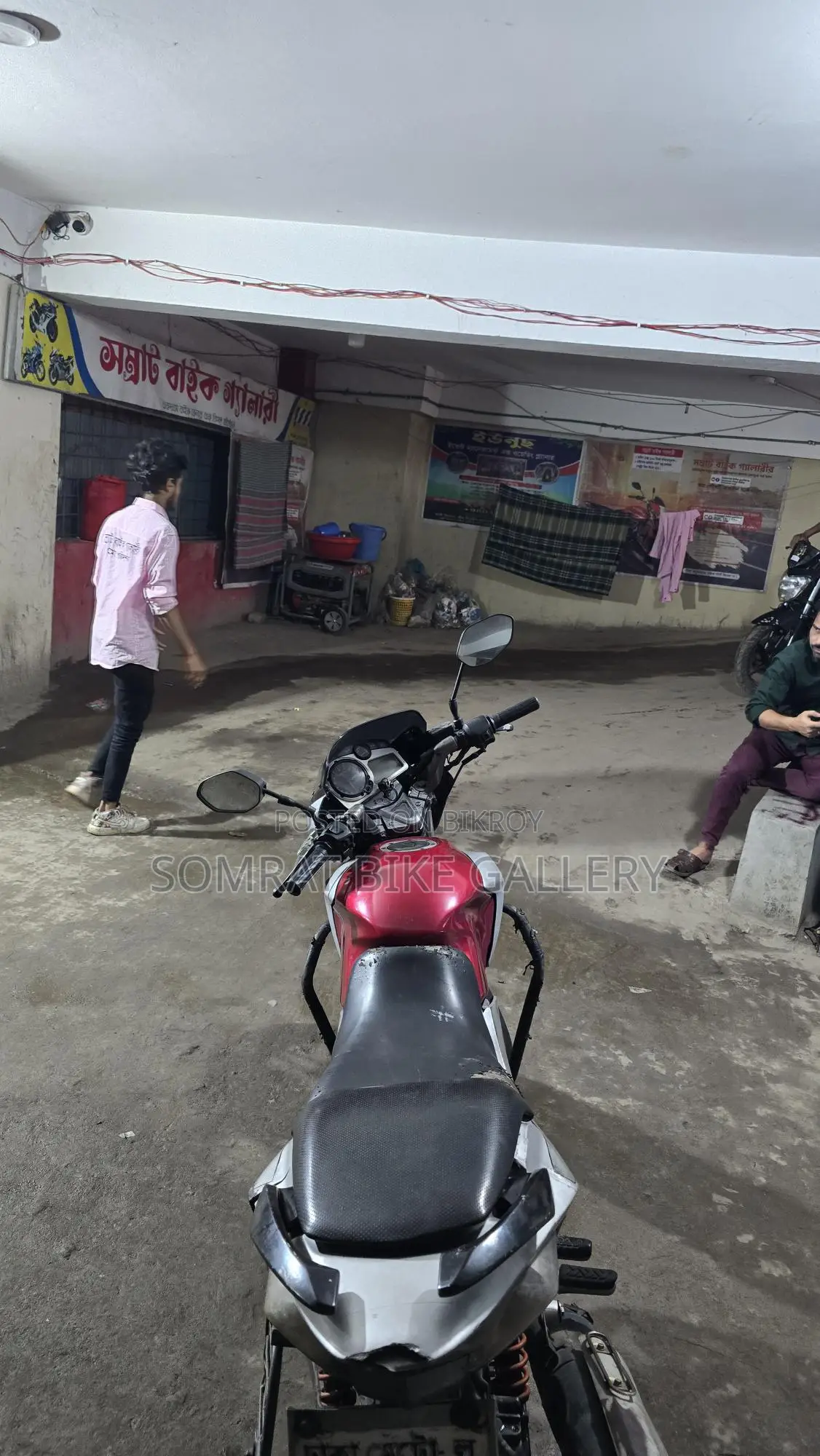 Hero CBZ Xtrem সুপার ফ্রেশ 2017