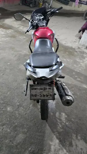 Hero CBZ Xtrem সুপার ফ্রেশ 2017