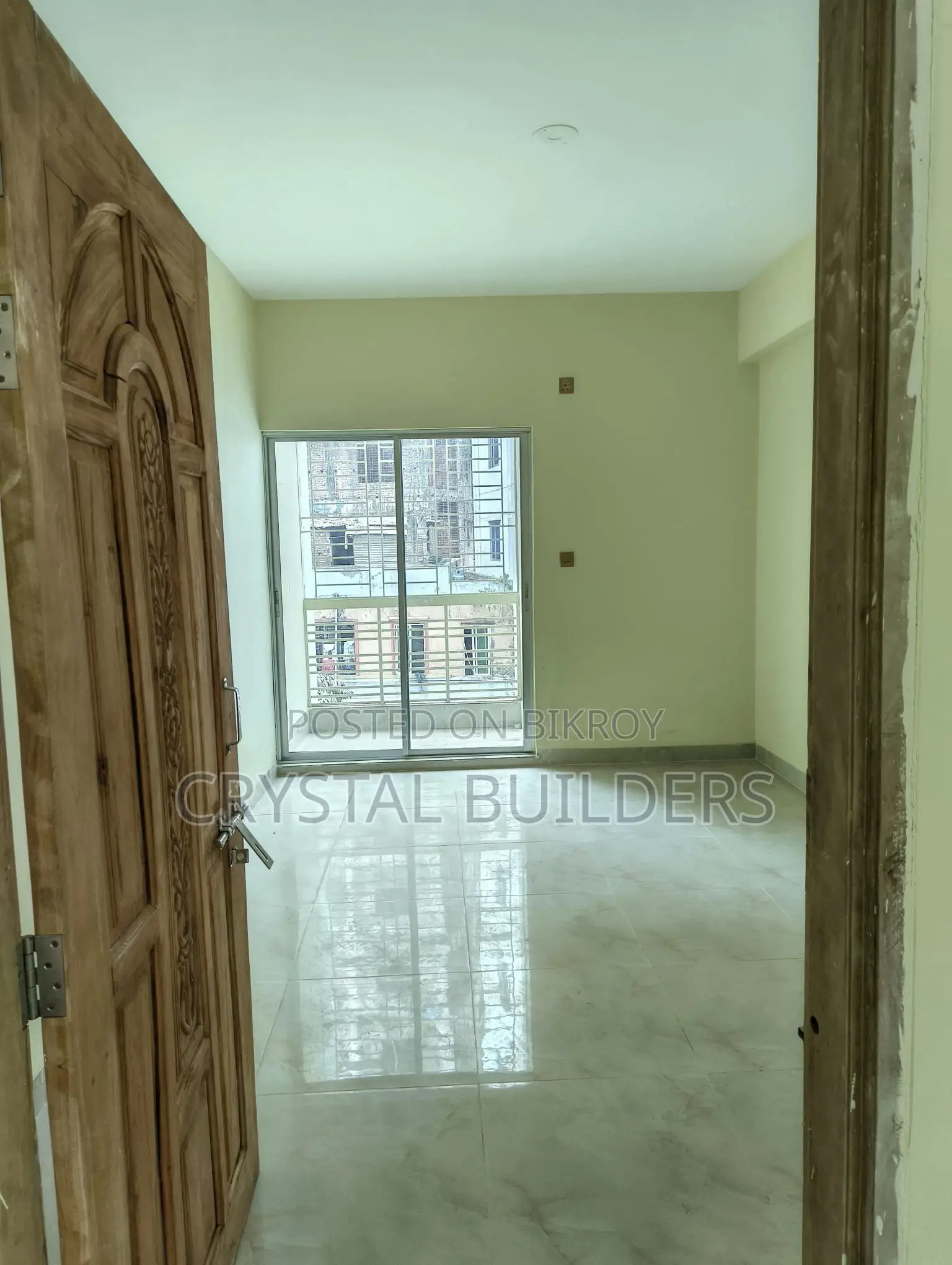4-bedroom, completely new, ready-to-move-in flat for sale in Banasree