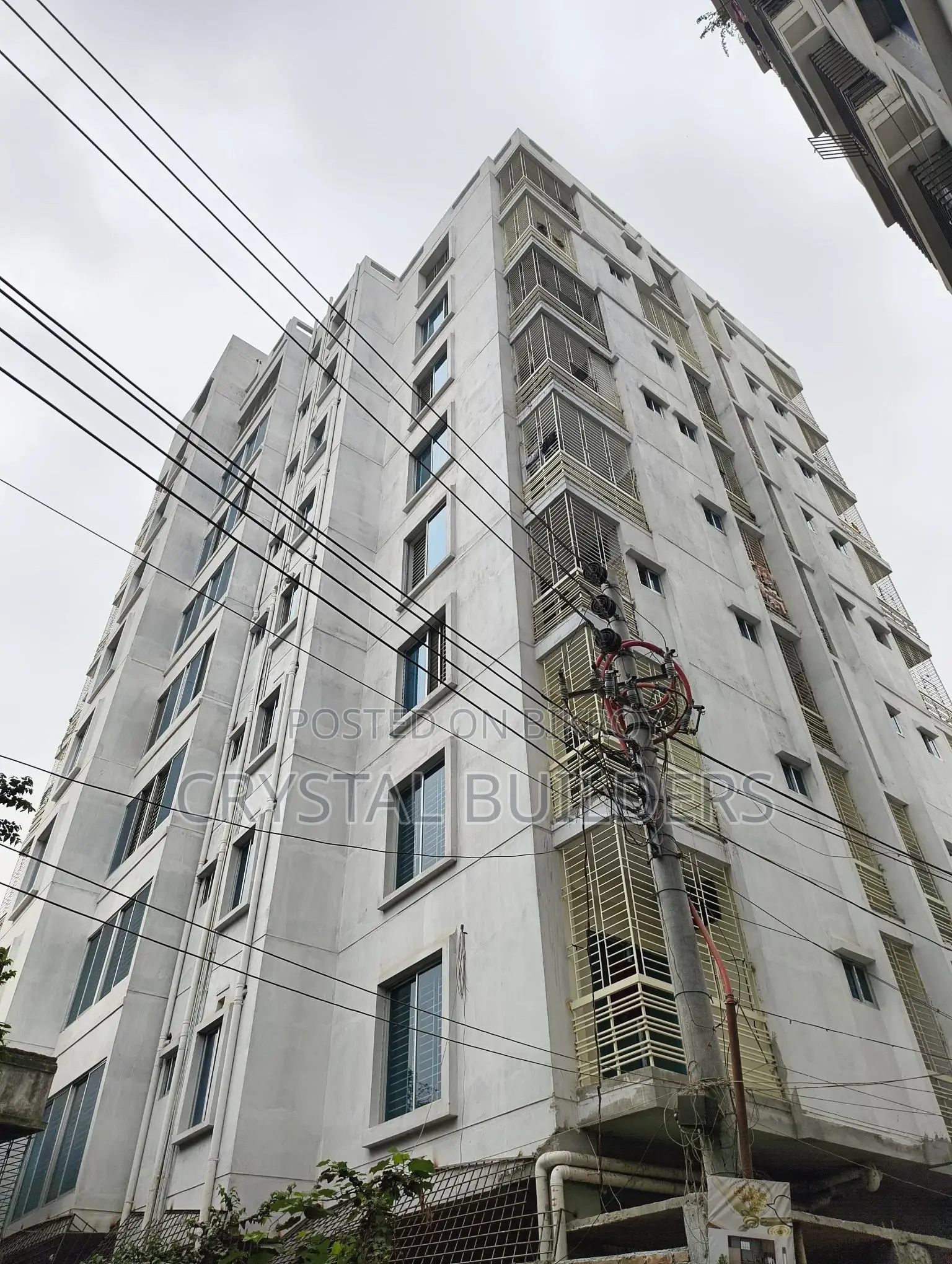 4-bedroom, completely new, ready-to-move-in flat for sale in Banasree