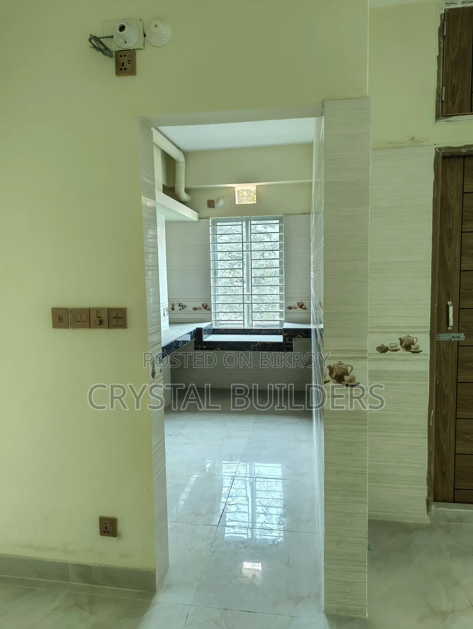 4-bedroom, completely new, ready-to-move-in flat for sale in Banasree