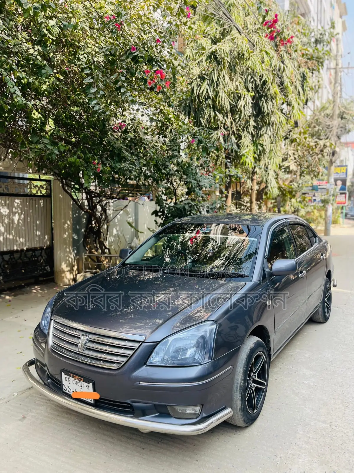 Toyota Premio gray 2004