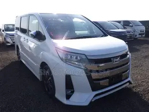 Toyota Noah Non Hybrid WXB Pearl 2021