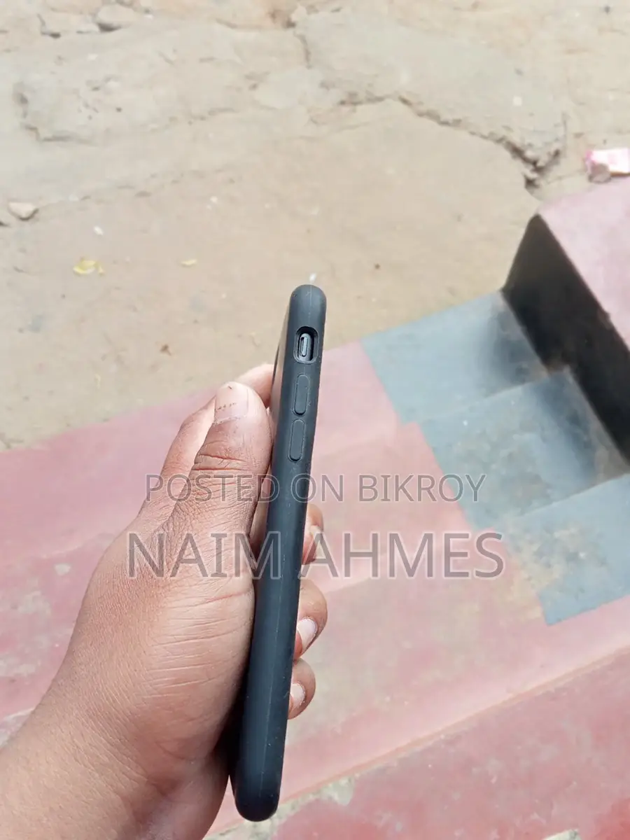 অ্যাপল আইফোন ৭ (ব্যবহৃত)