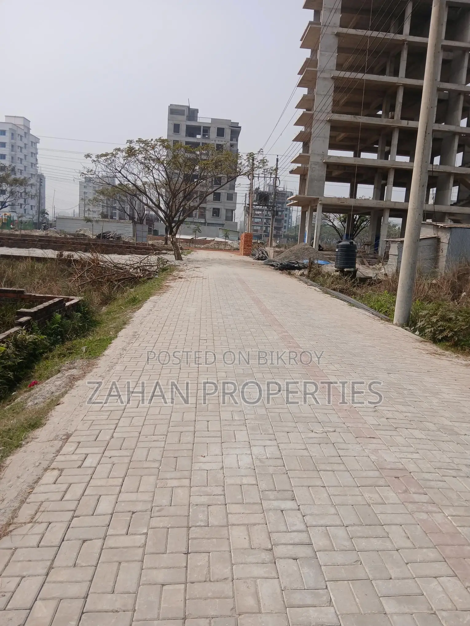 Bashundhara 10 Katha South-facing Plot for Sale... I BLOCK...