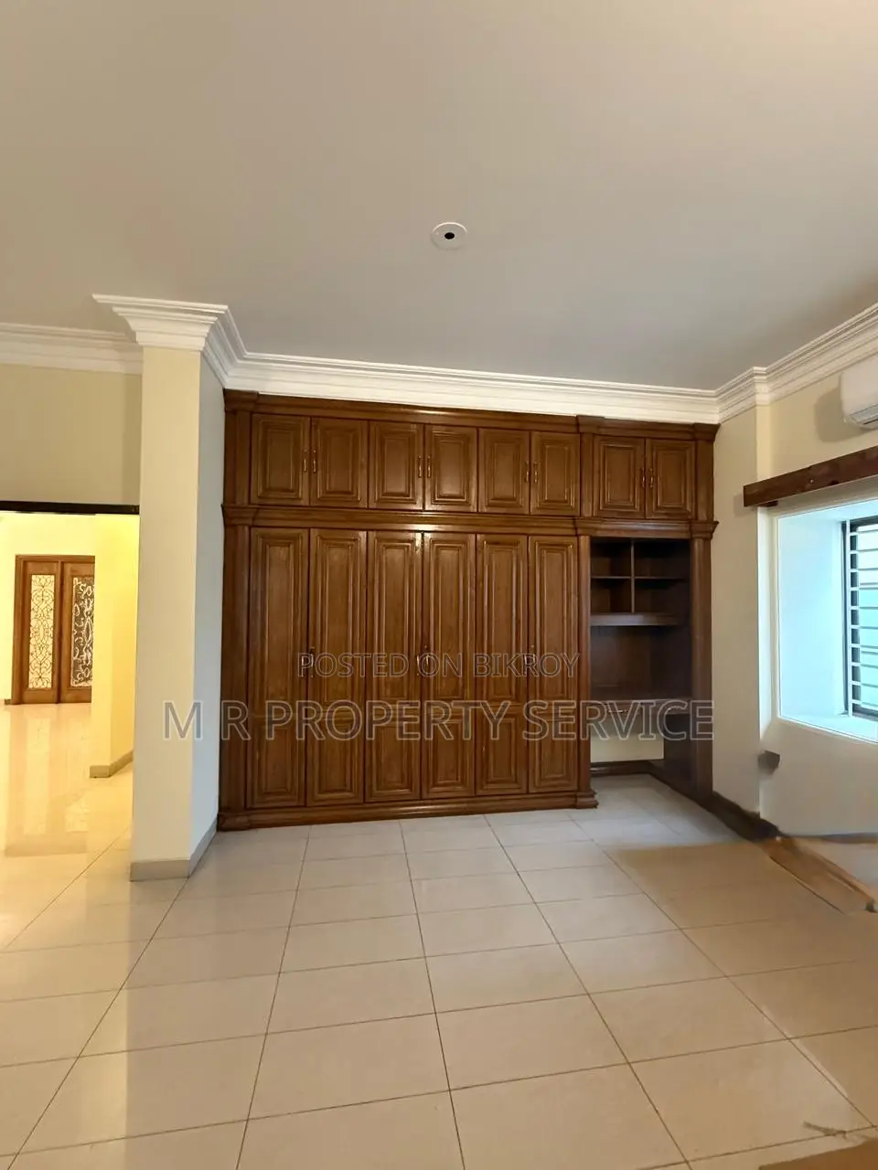 Luxury 7000 Sq-ft Nice Apartment Rent Baridhara Diplomatic