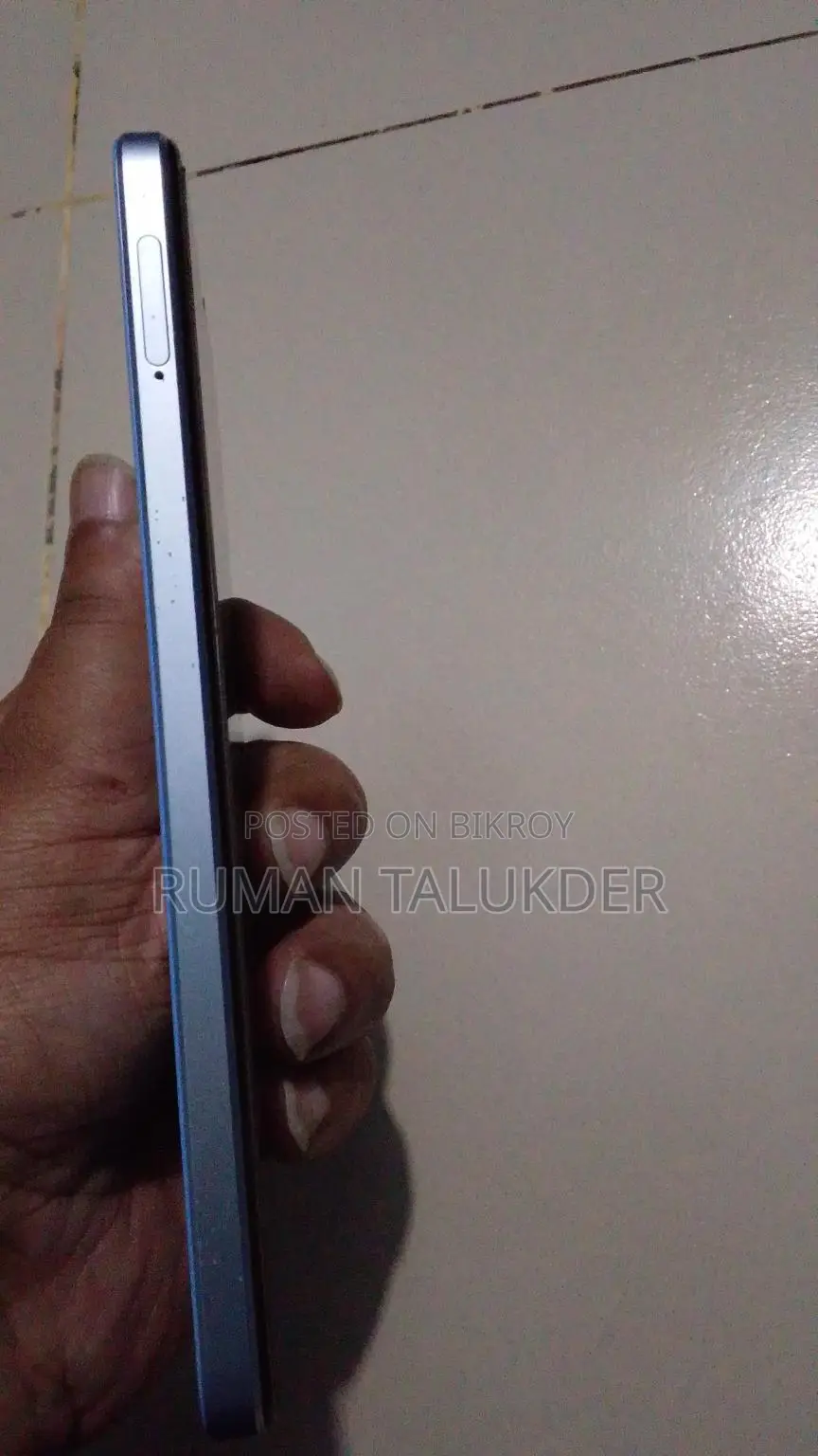 OPPO A17 . (Used)