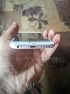 Apple iPhone 6S 64GB (Used)