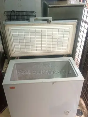 250 Liter deep freezer for sale at a low price. 15 days replacement warranty.
