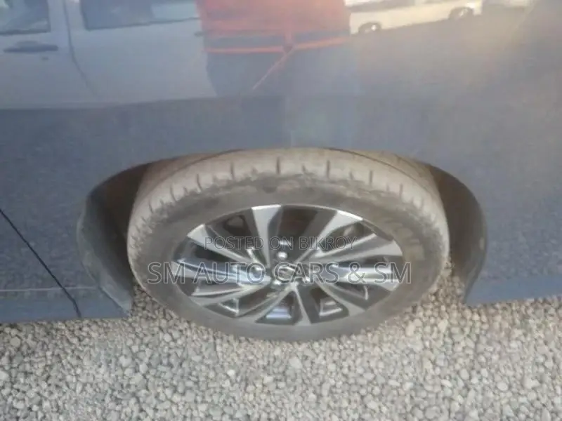 Toyota Voxy HB S-Z Massive Grey 2022