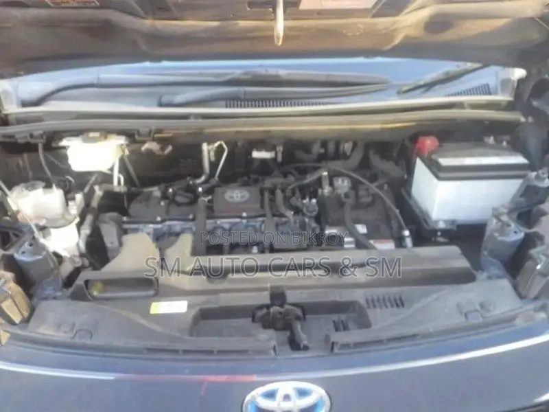 Toyota Voxy HB S-Z Massive Grey 2022