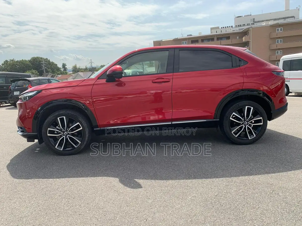 Honda Vezel Z PKG HYBRID 2021