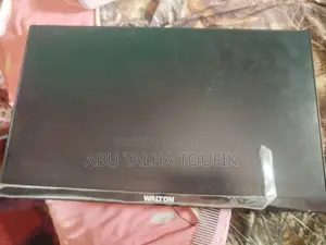 Walton 21.45" Led Monitor For Parts (broken Display)