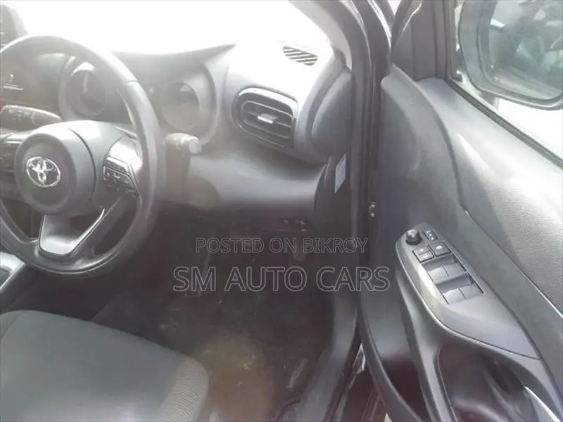 Toyota Yaris Cross G Black 360 Camera 2022
