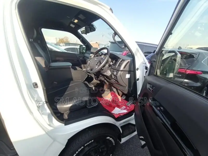 Toyota Hiace Super GL Dark Prime2 2023
