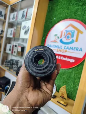 canon 55-250 is Zoom Lens fresh condition