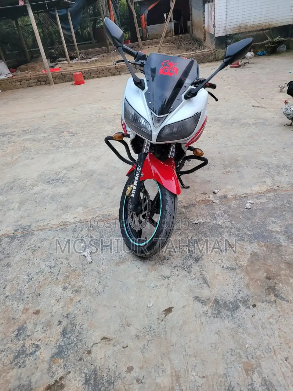 Yamaha Fazer v-2 2015