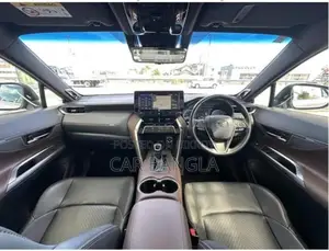 Toyota Harrier Z LEATHER NON HY. 2021