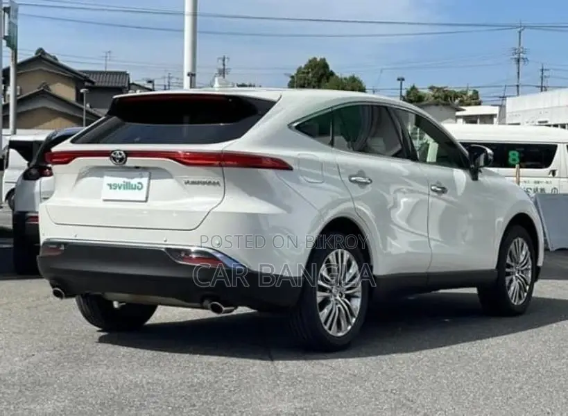 Toyota Harrier Z LEATHER NON HY. 2021