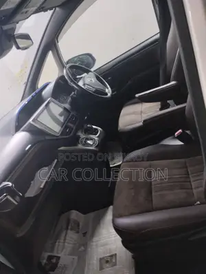 Toyota Esquire Gi premium 2020