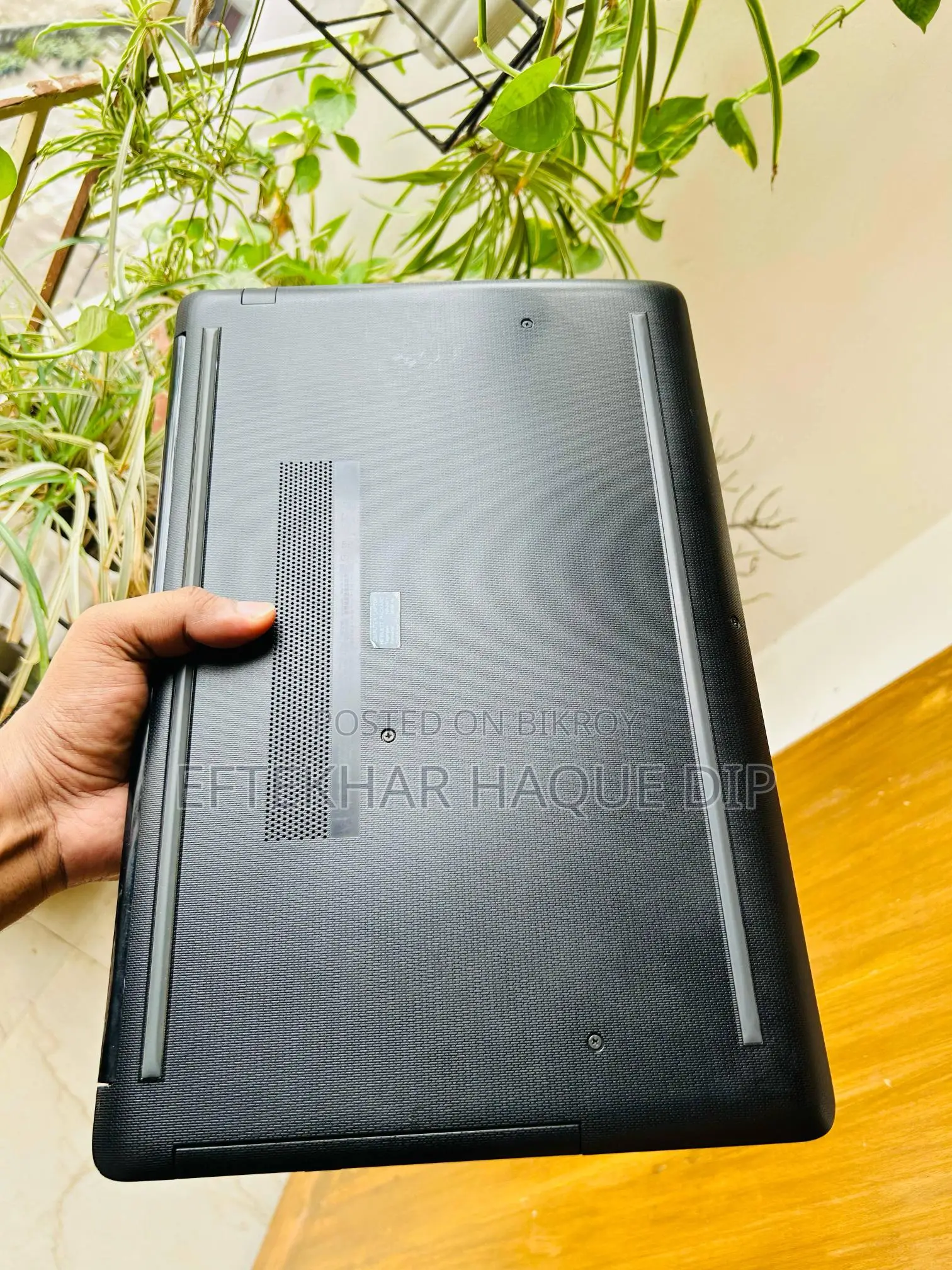 HP probook 15 inch(i5/8G) with SSD+ Graphics card
