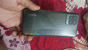 Realme 8 (ব্যবহৃত)