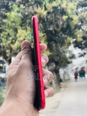 Apple iPhone XR 64GB (Used)