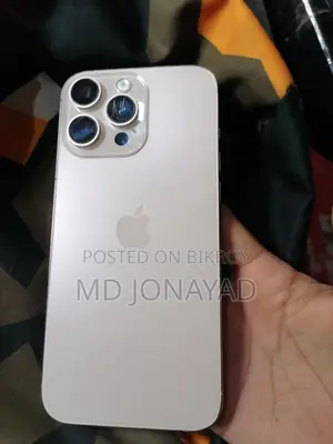 Apple iPhone 16 (Used)