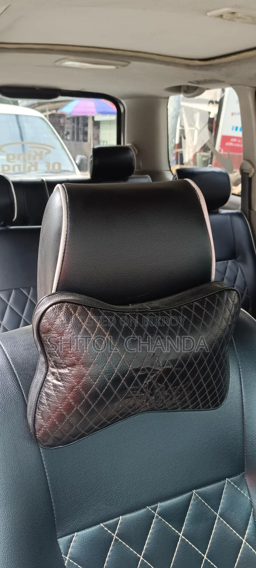 Toyota Noah . 2002