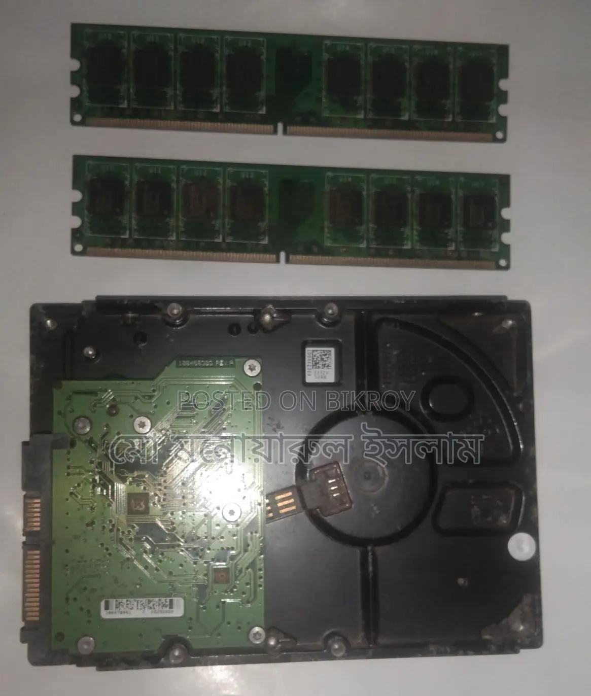 Hard Disk / Two RAMs