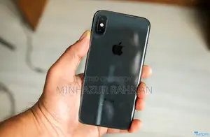 Apple iPhone XS . (Used)