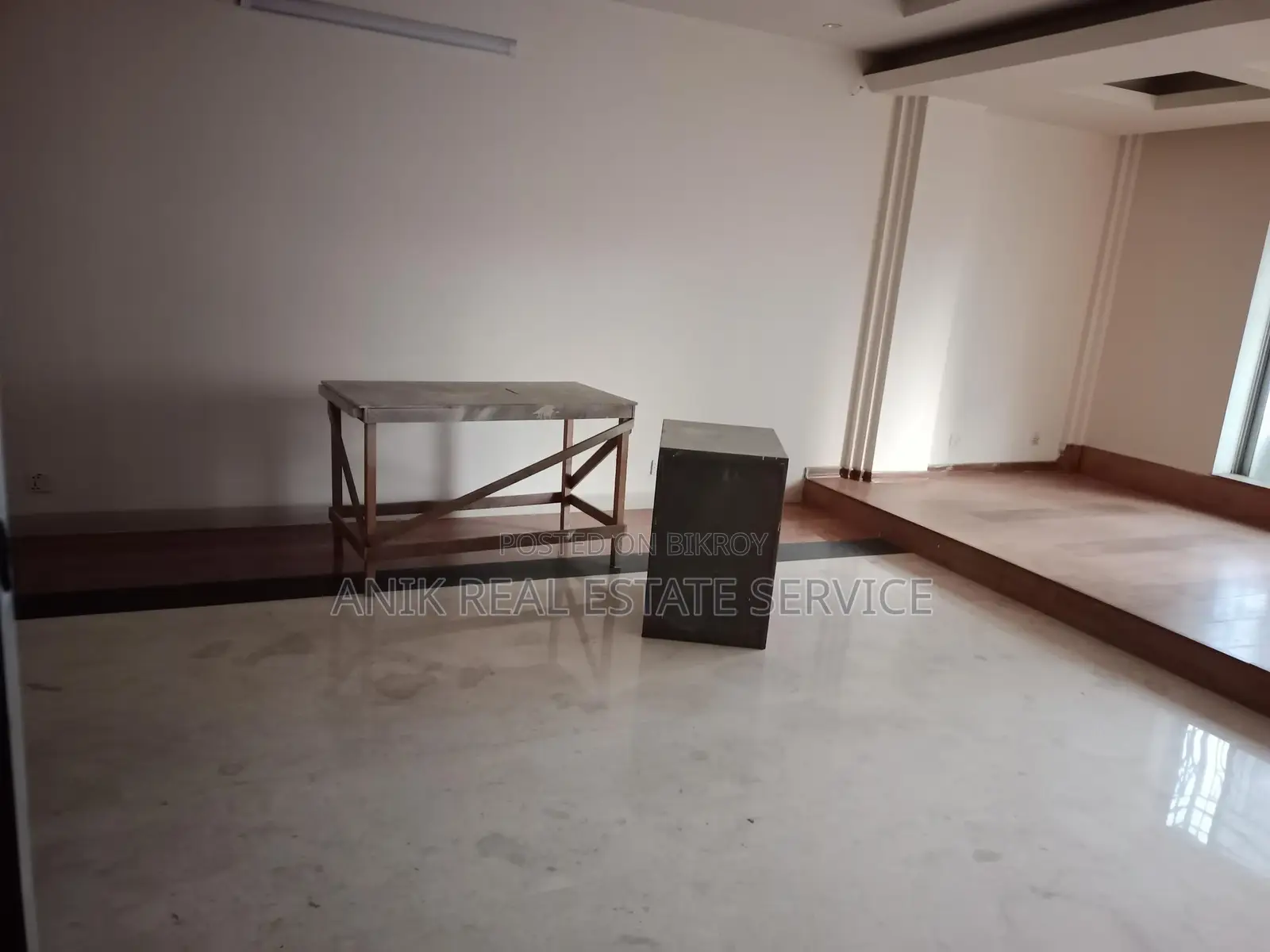 গুলশান ২-এ ভালো মানের ৩ বেডরুমের আনফার্নিশড ফ্ল্যাট ভাড়া