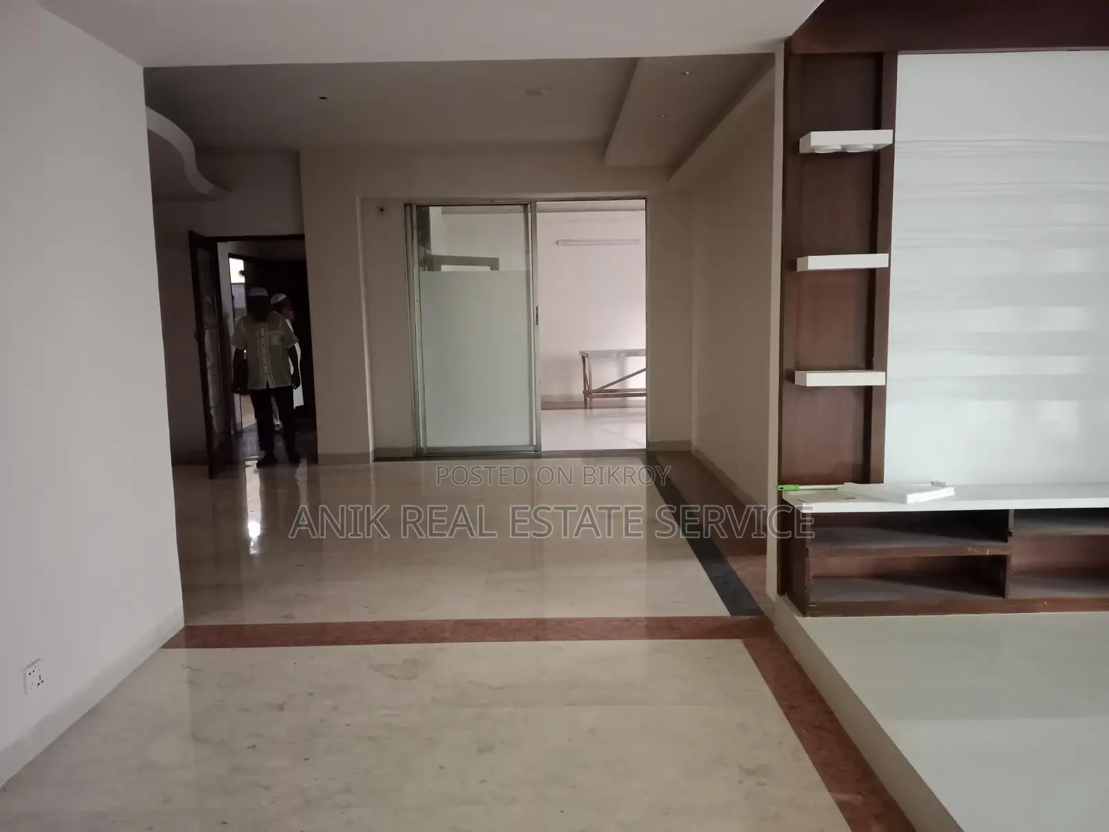 গুলশান ২-এ ভালো মানের ৩ বেডরুমের আনফার্নিশড ফ্ল্যাট ভাড়া