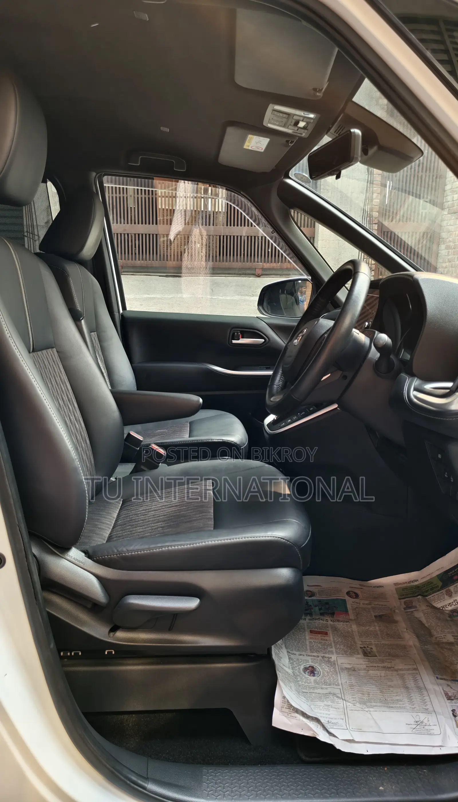 Toyota Noah SZ PACKAGE NEW SHAPE 2022
