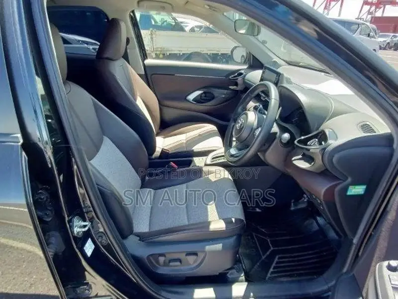 Toyota Yaris Cross Z Black 4.5 Point 2021