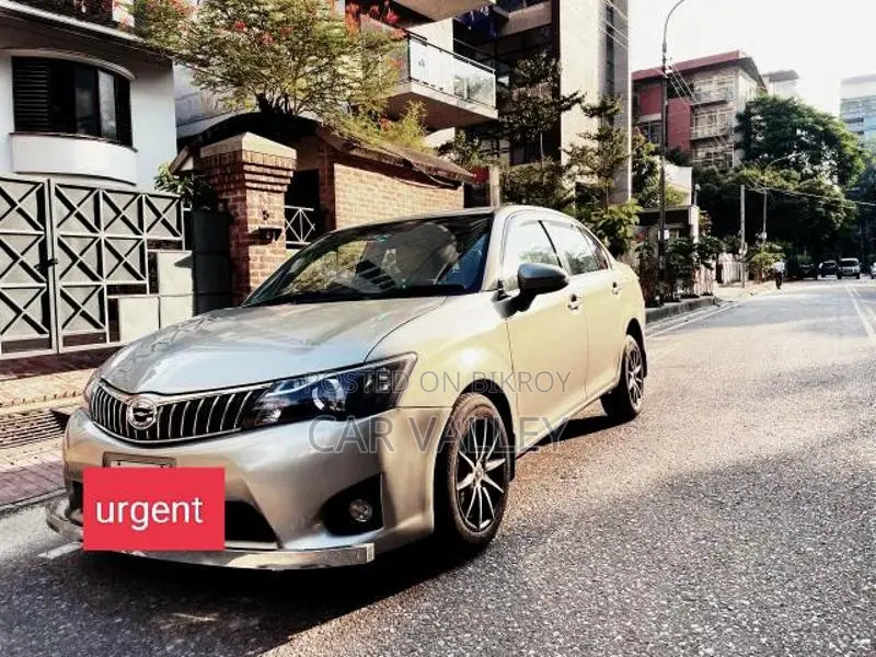 Toyota Axio luxel 2012