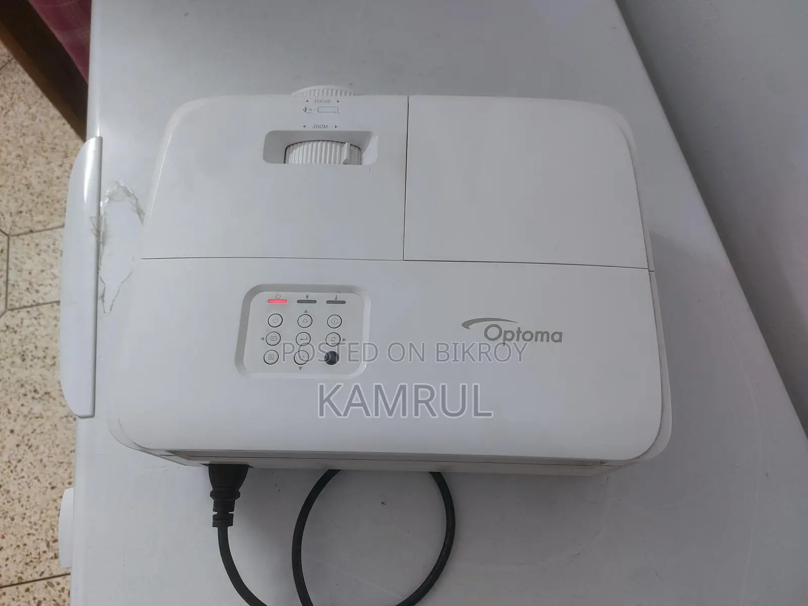 Optoma 5500 Luminous Projector
