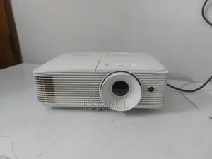 Optoma 5500 Luminous Projector