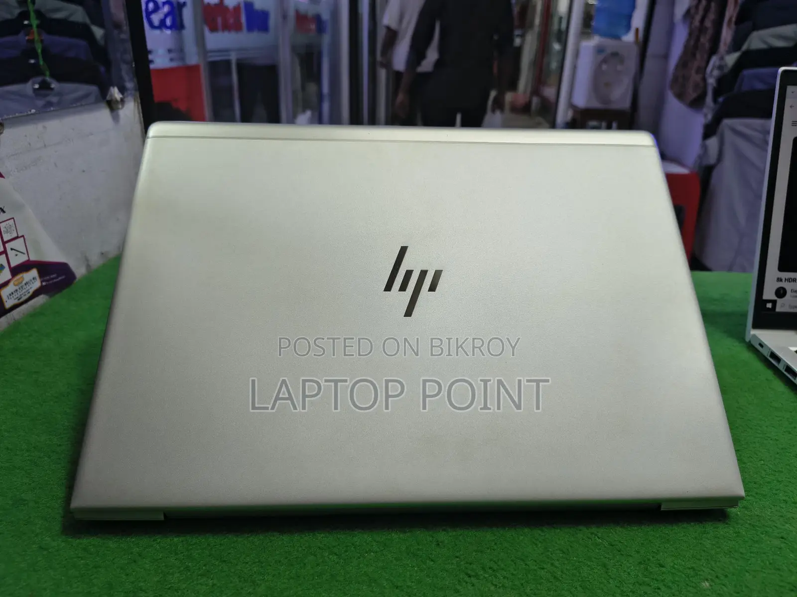HP EliteBook 840 G5 i5 8th Gen: 8GB RAM/256GB SSD
