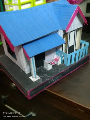 Miniature House Showpiece