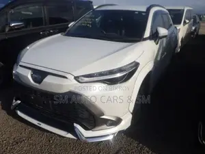 Toyota Corolla Cross Z Pearl Hardtop 2022