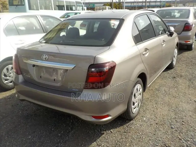 Toyota Axio EX 2021