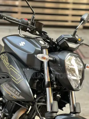Suzuki Gixxer 250 almost new 2026
