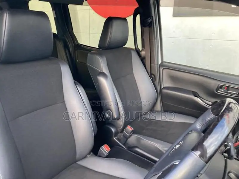 Toyota Noah SI WXB PORT READY 2021