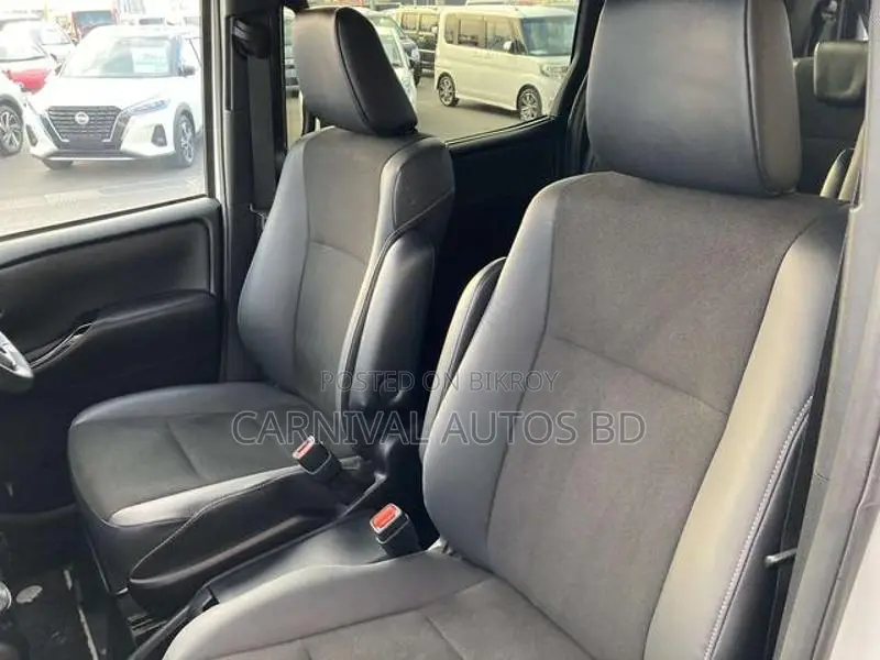Toyota Noah SI WXB PORT READY 2021