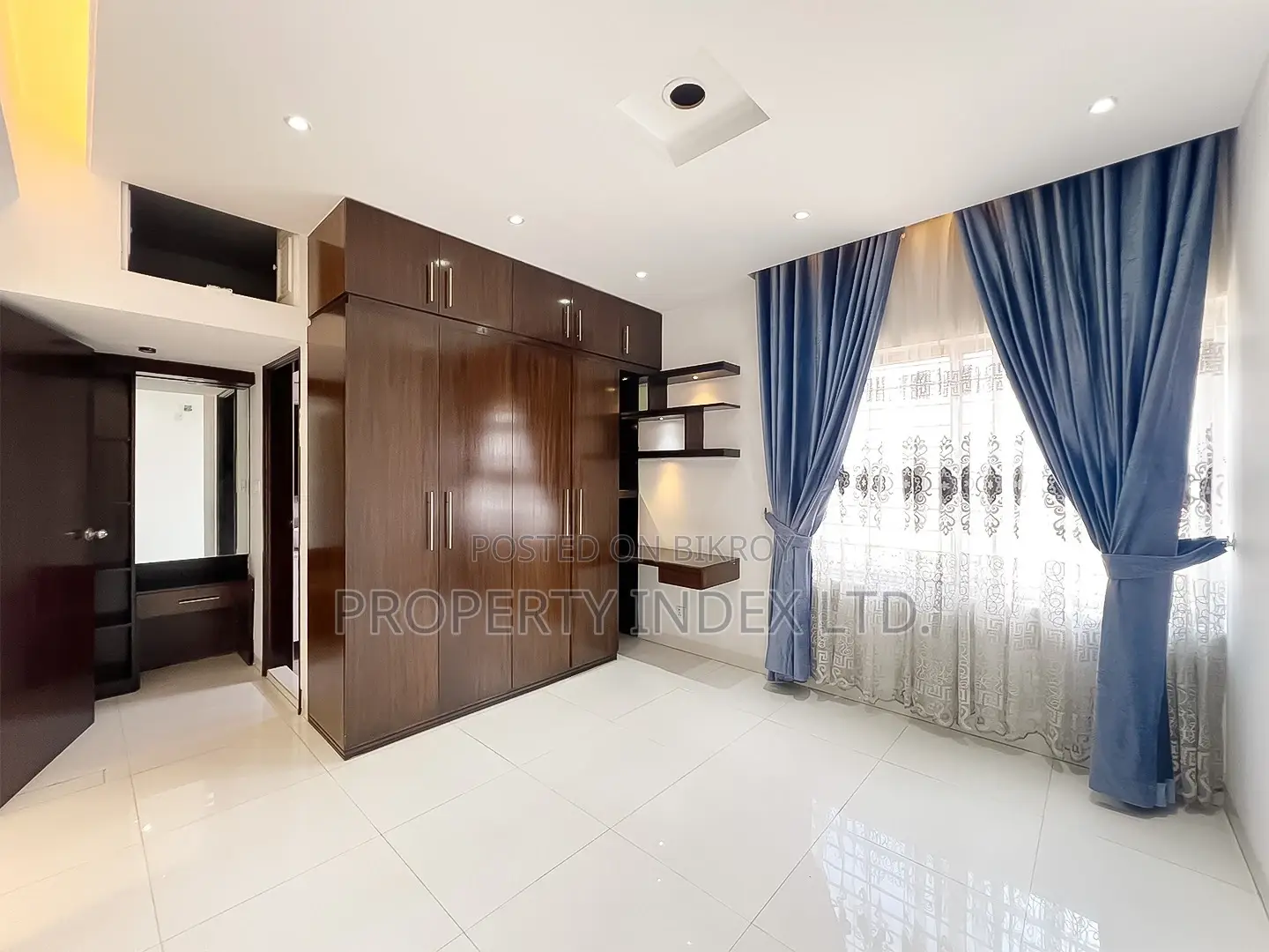 2530 Sqft Corner Luxury Apartment for Sale – Sector 7